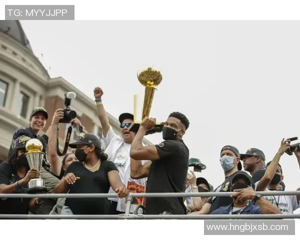 密尔沃基雄鹿与达拉斯独行侠的激烈对决揭示NBA季后赛新动态